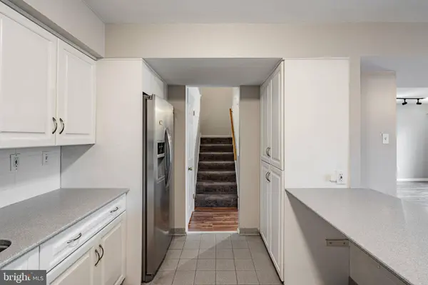 108 SUMMIT HOUSE, West Chester, PA 19382