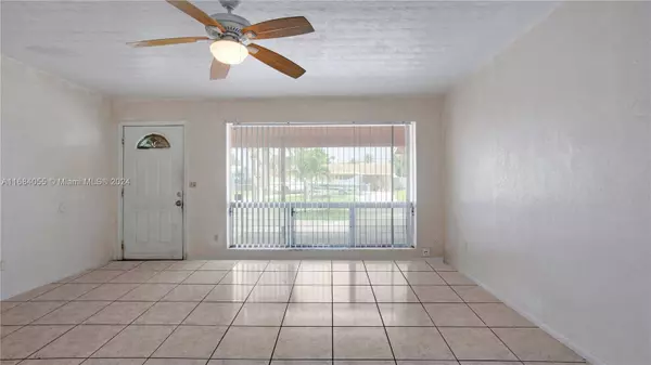 2920 NE 8TH AVE, Pompano Beach, FL 33064