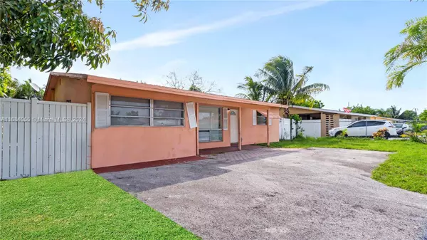 2920 NE 8TH AVE, Pompano Beach, FL 33064