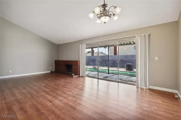 4029 Meadow Grove Avenue, Las Vegas, NV 89120