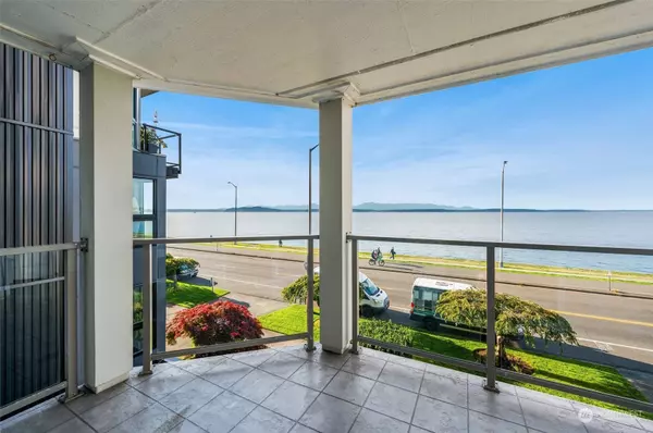 1526 Alki AVE SW ##201, Seattle, WA 98116