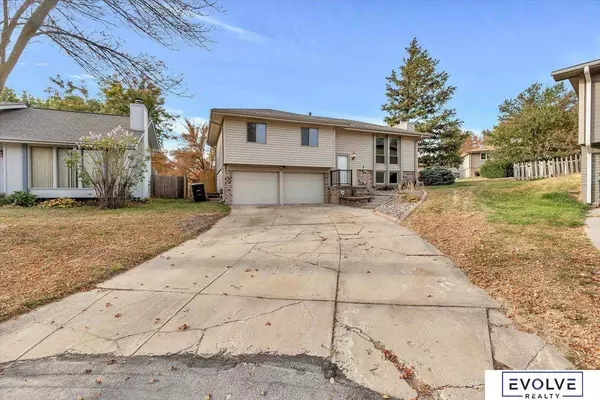 14735 O Circle, Omaha, NE 68137