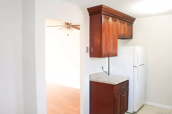 116 High Path Road #116, Windsor, CT 06095