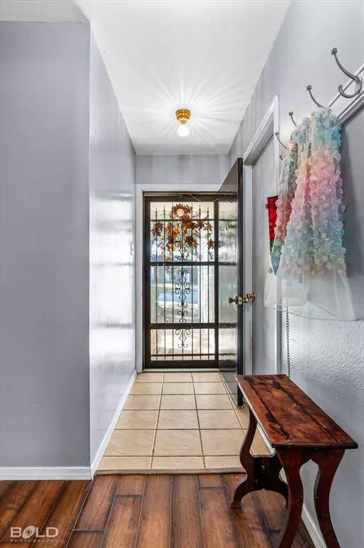 4803 Longstreet Place, Bossier City, LA 71112