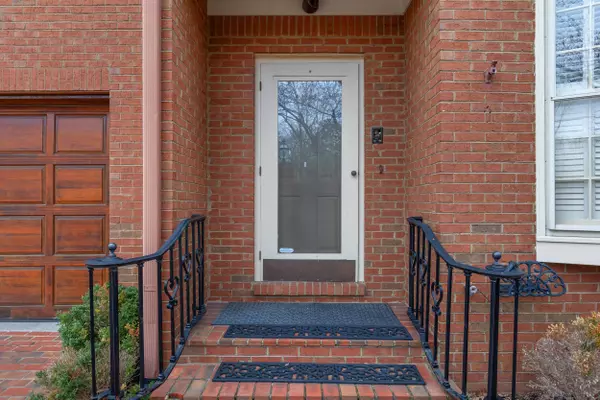 1091 Taborlake Drive, Lexington, KY 40502