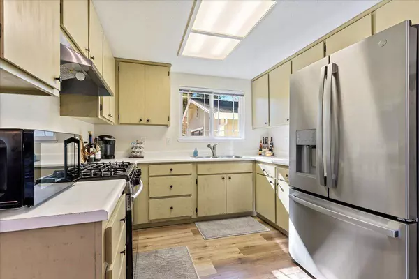 17903 Jayhawk DR, Penn Valley, CA 95946