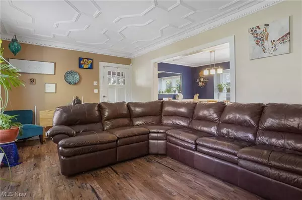 154 Lowell AVE, Youngstown, OH 44512