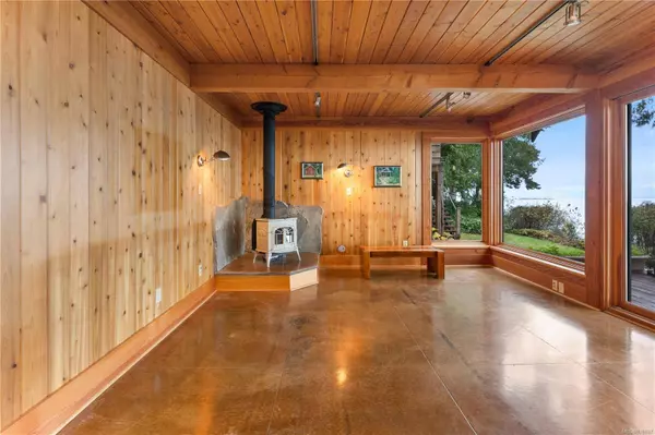 1358 Sea Lovers Lane, Gabriola Island, BC V0R 1X5