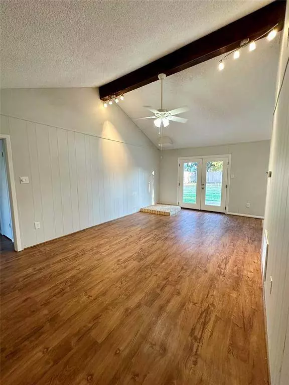 5407 Shirley ST, Baytown, TX 77521