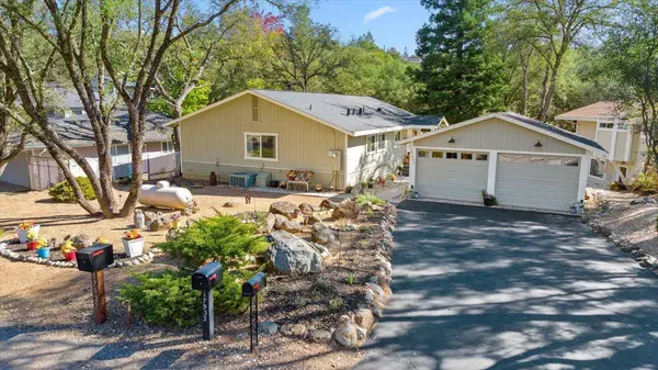 17903 Jayhawk DR, Penn Valley, CA 95946