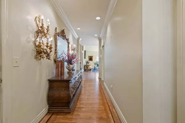 1091 Taborlake Drive, Lexington, KY 40502