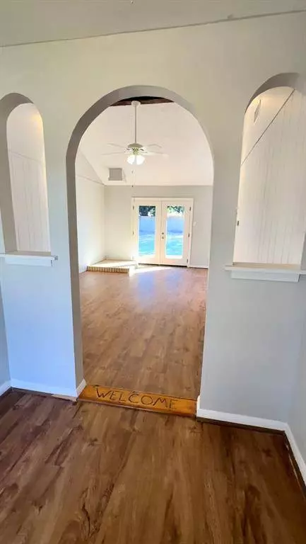 5407 Shirley ST, Baytown, TX 77521