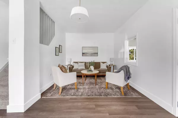 6 Palmer NW Street, Grand Rapids, MI 49505