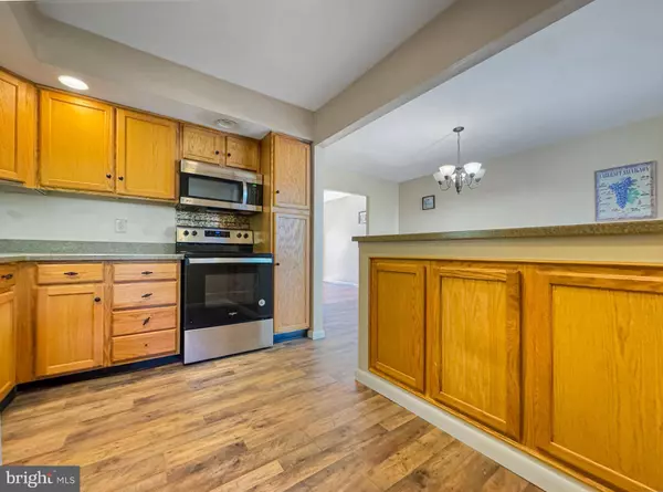 16 PENNINGTON LN, Quakertown, PA 18951