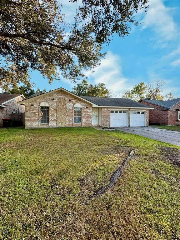 5407 Shirley ST, Baytown, TX 77521
