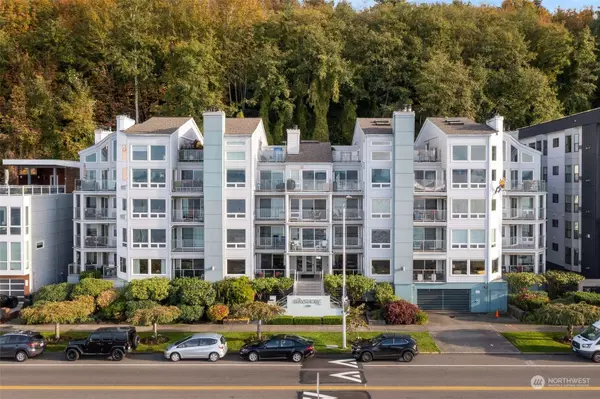 1526 Alki AVE SW ##201, Seattle, WA 98116