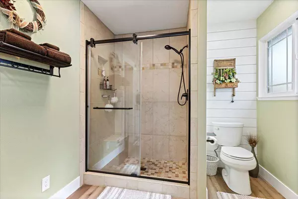 17903 Jayhawk DR, Penn Valley, CA 95946