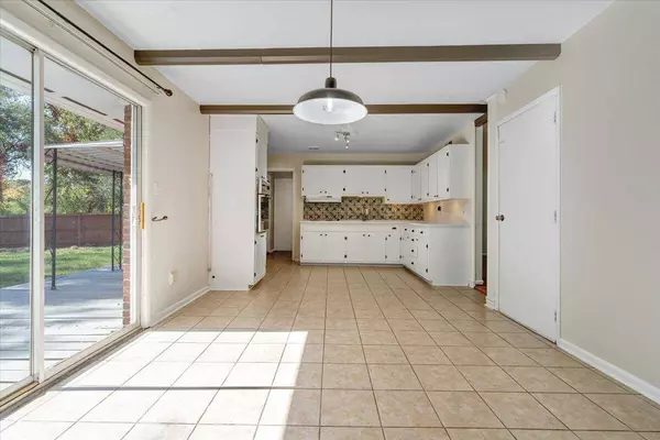 4654 Desi RD, Roanoke, VA 24017