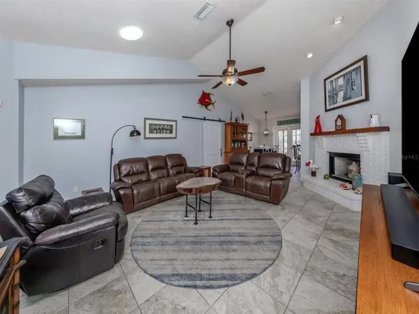 241 WOODINGHAM TRL, Venice, FL 34292