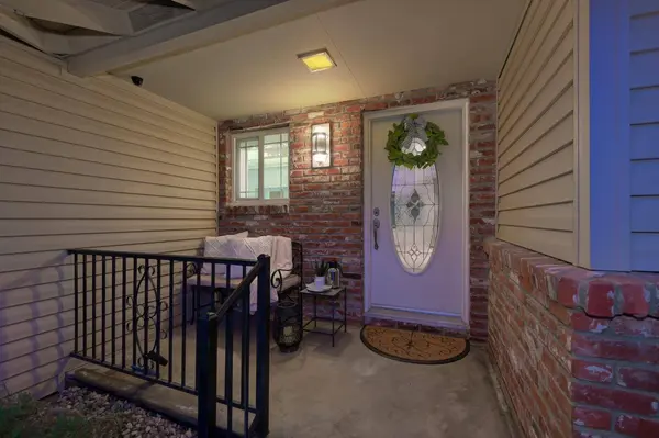 6304 Pennyroyal WAY, Carmichael, CA 95608