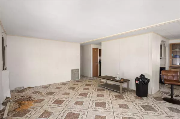 14825 OLD DIXIE HWY, Hudson, FL 34667