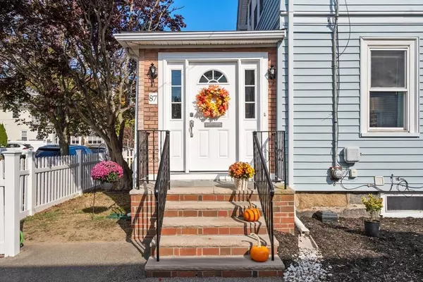 87 Waterston Ave, Quincy, MA 02170