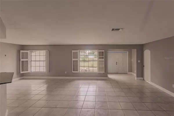 328 MONET DR, Nokomis, FL 34275