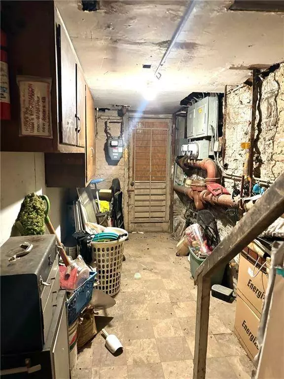 651 58th ST, Brooklyn, NY 11220