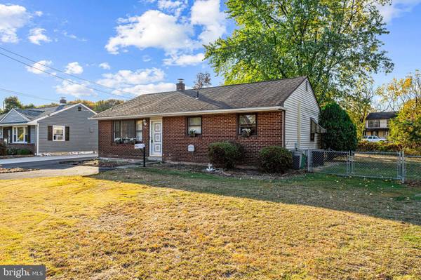 329 MAY AVE, Woodbury, NJ 08096