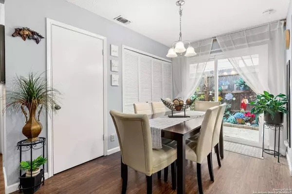 11530 CASA ALTO ST, San Antonio, TX 78233-6457