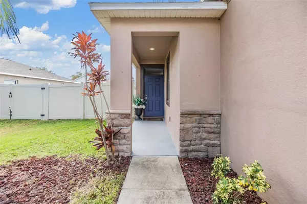 7548 TURTLE VIEW DR, Ruskin, FL 33573