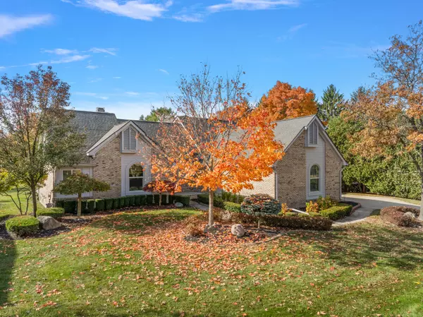 995 ELMSMERE Drive, Northville, MI 48167