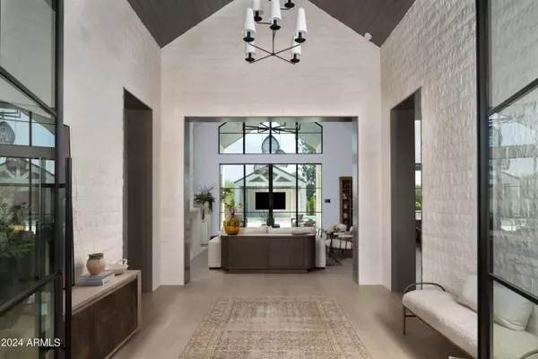 5625 N WILKINSON Road, Paradise Valley, AZ 85253