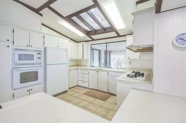 39526 Ciega Creek, Palm Desert, CA 92260