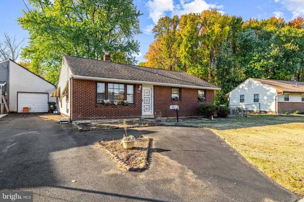 329 MAY AVE, Woodbury, NJ 08096