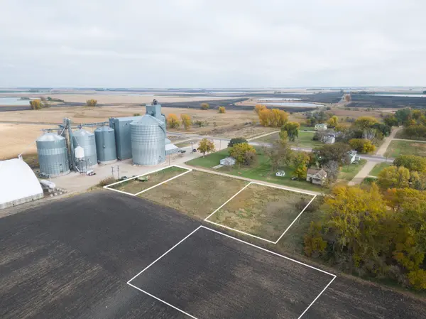 00 Parnell ST, Barry, MN 56210