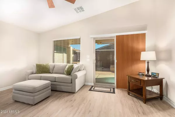 3529 E HAZELTINE Way, Chandler, AZ 85249