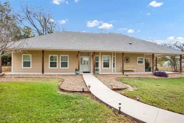 502 Smith Oak Road, Sherman, TX 75090