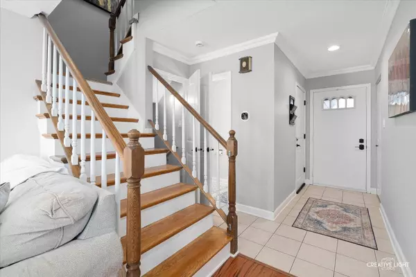 1136 BRIARCLIFFE BLVD, Wheaton, IL 60189