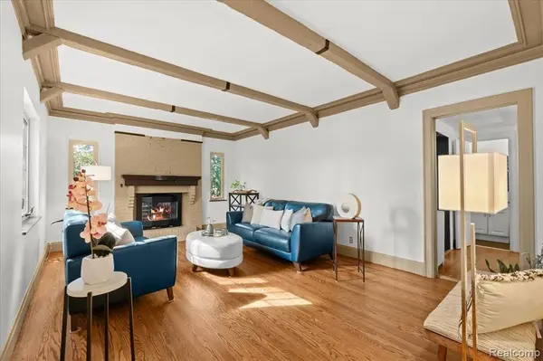 26431 MEADOWOOD Court S, Lathrup Village, MI 48076