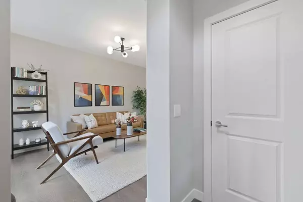 153 Burma Star RD SW, Calgary, AB T3E 7Y4