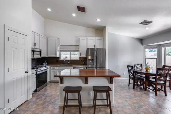 15407 N 160TH Lane, Surprise, AZ 85374