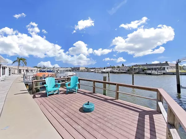 372 BOCA CIEGA POINT BLVD N #372, Saint Petersburg, FL 33708