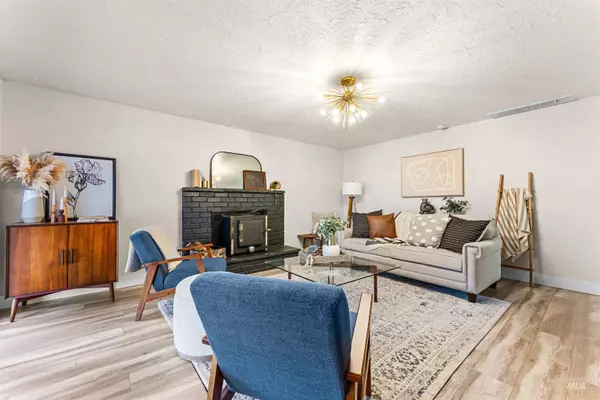 3009 N Innis, Boise, ID 83703