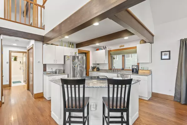 4 Evergreen AVE, Harpswell, ME 04079