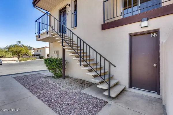 724 E JOAN D ARC Avenue, Phoenix, AZ 85022