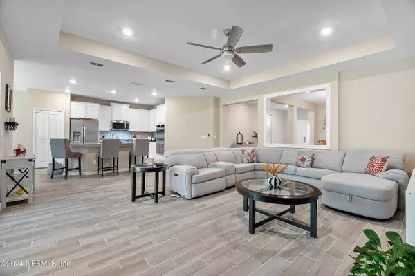 208 GAN WAY, St Johns, FL 32259