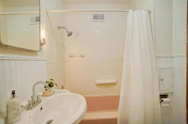 1035 Saint Croix AVE W, Stillwater, MN 55082