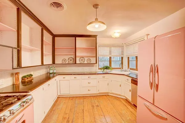 1035 Saint Croix AVE W, Stillwater, MN 55082