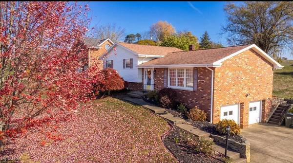 69899 The Meadows, St. Clairsville, OH 43950